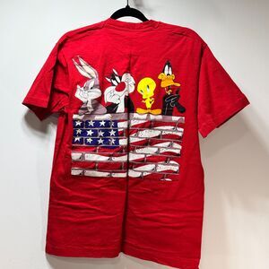 Looney Tunes T-Shirt Large Single Stitch Vintage 95 Bugs Tweety Back Print